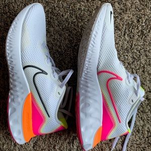Women’s Nike Renew running shoe